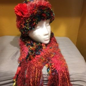 hat/scarf/mitten set